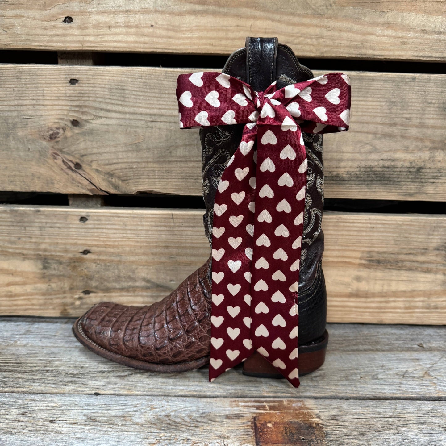 Burgundy and Cream Western Skinny Mini Wild Rag Scarf / Cowgirl Necktie #TW334