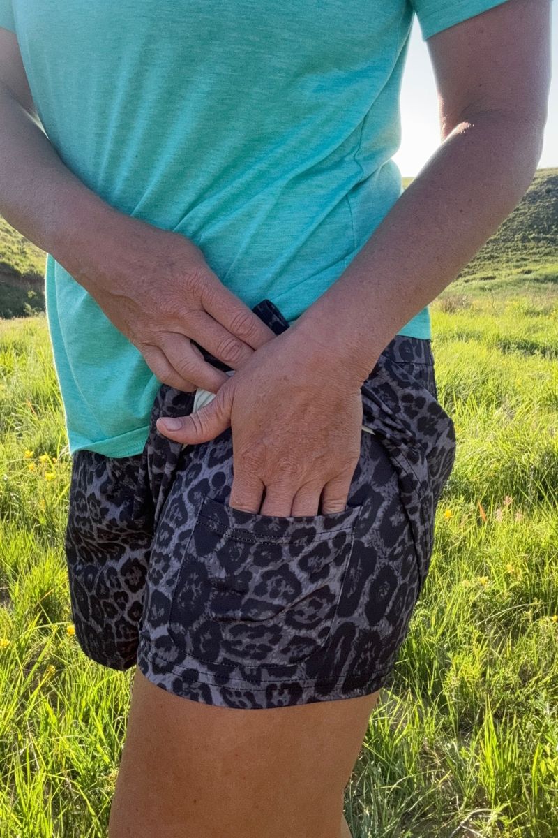 Night Leopard Shorts