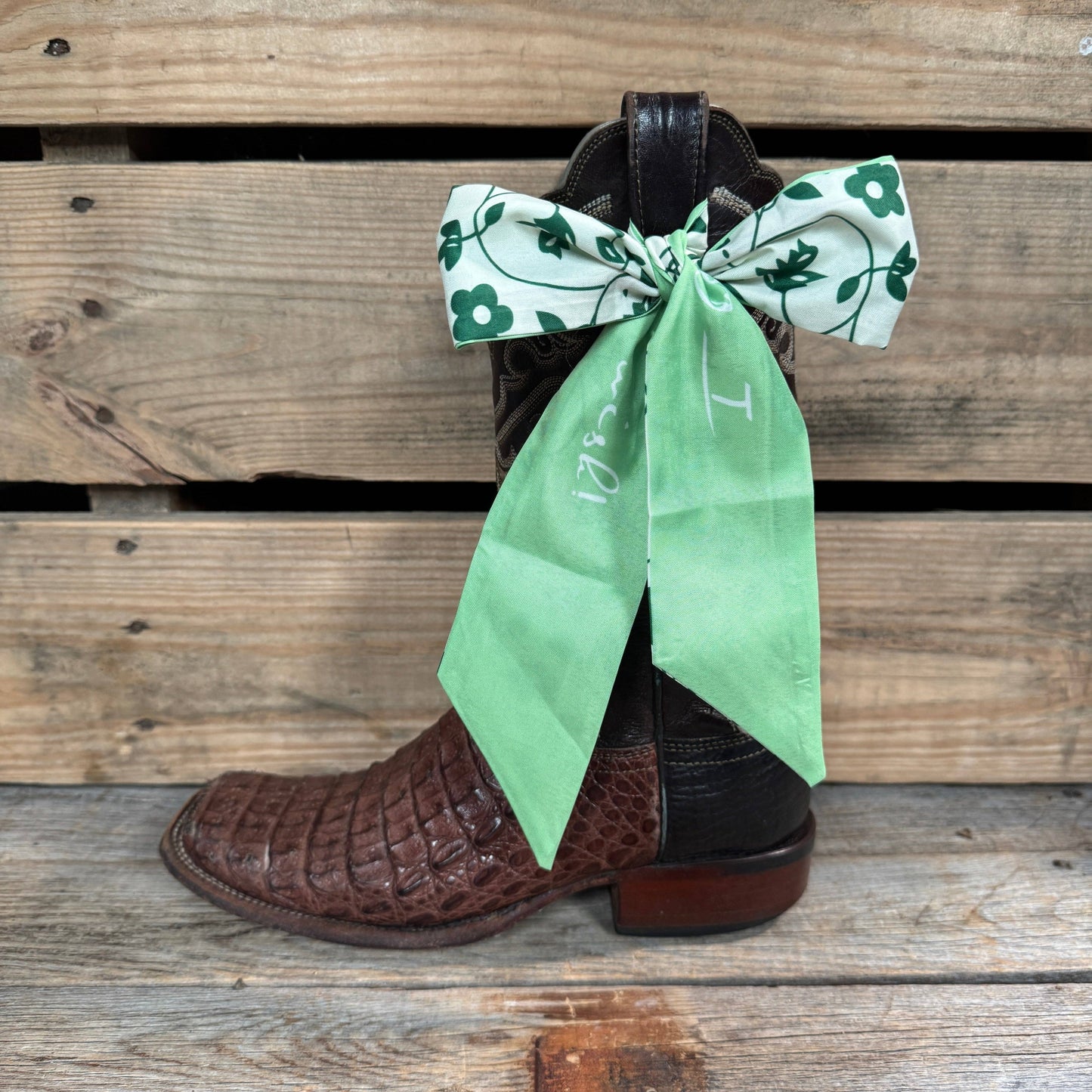 Green Western Skinny Mini Wild Rag Scarf / Cowgirl Necktie #TW111