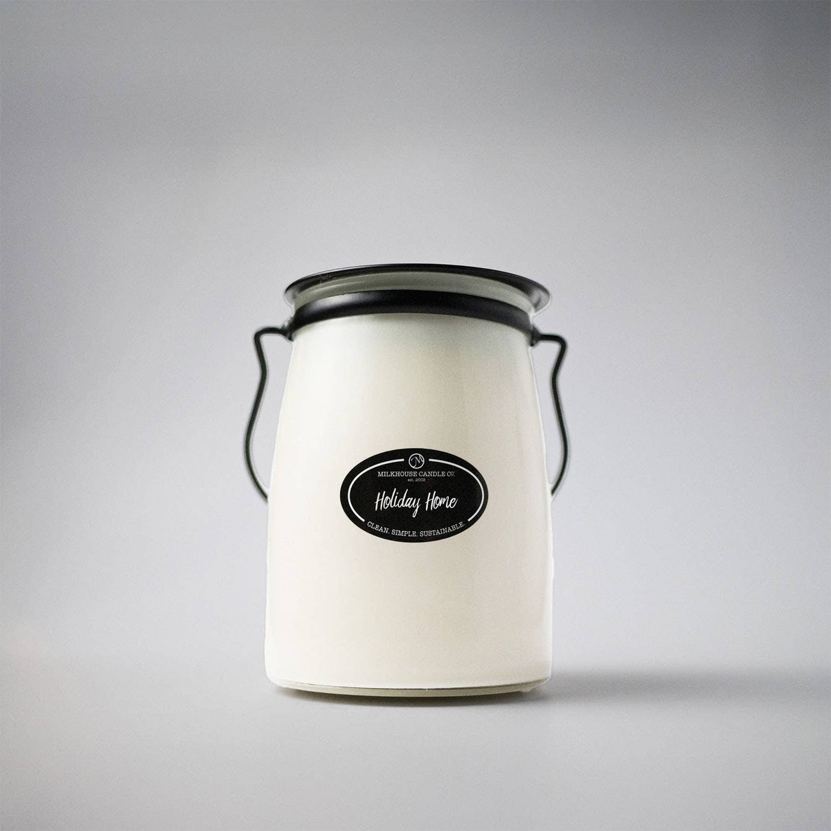 22 oz Butter Jar Candle: Holiday Home