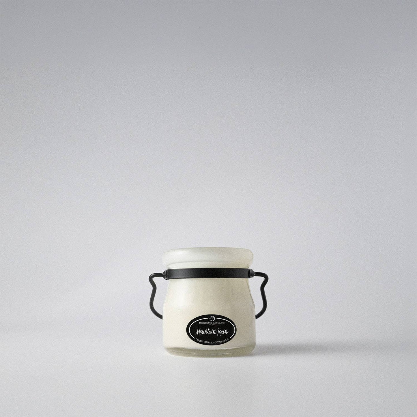 5 oz Cream Jar Candle: Mountain Rain