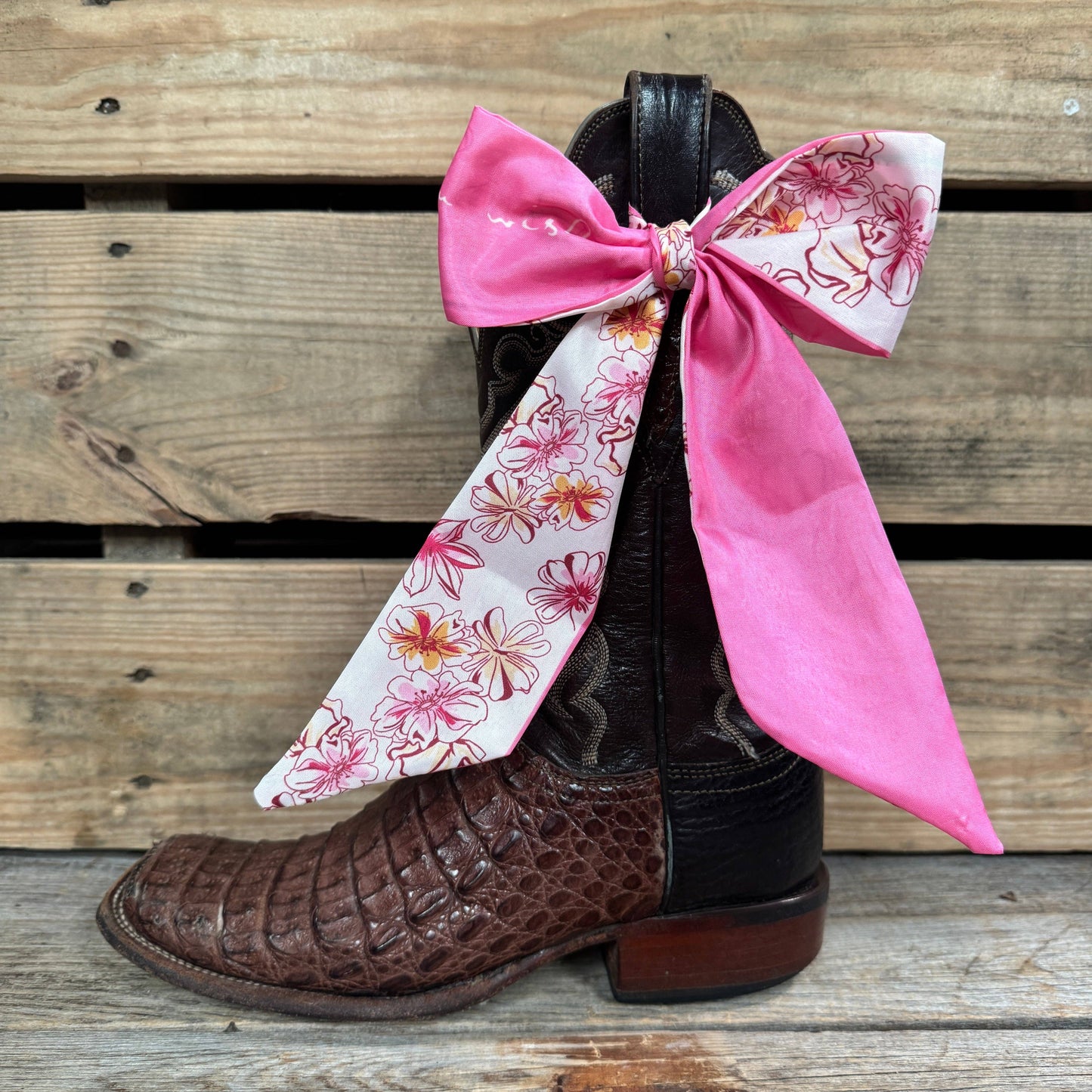 Pink Western Skinny Mini Wild Rag Scarf / Cowgirl Necktie #TW113