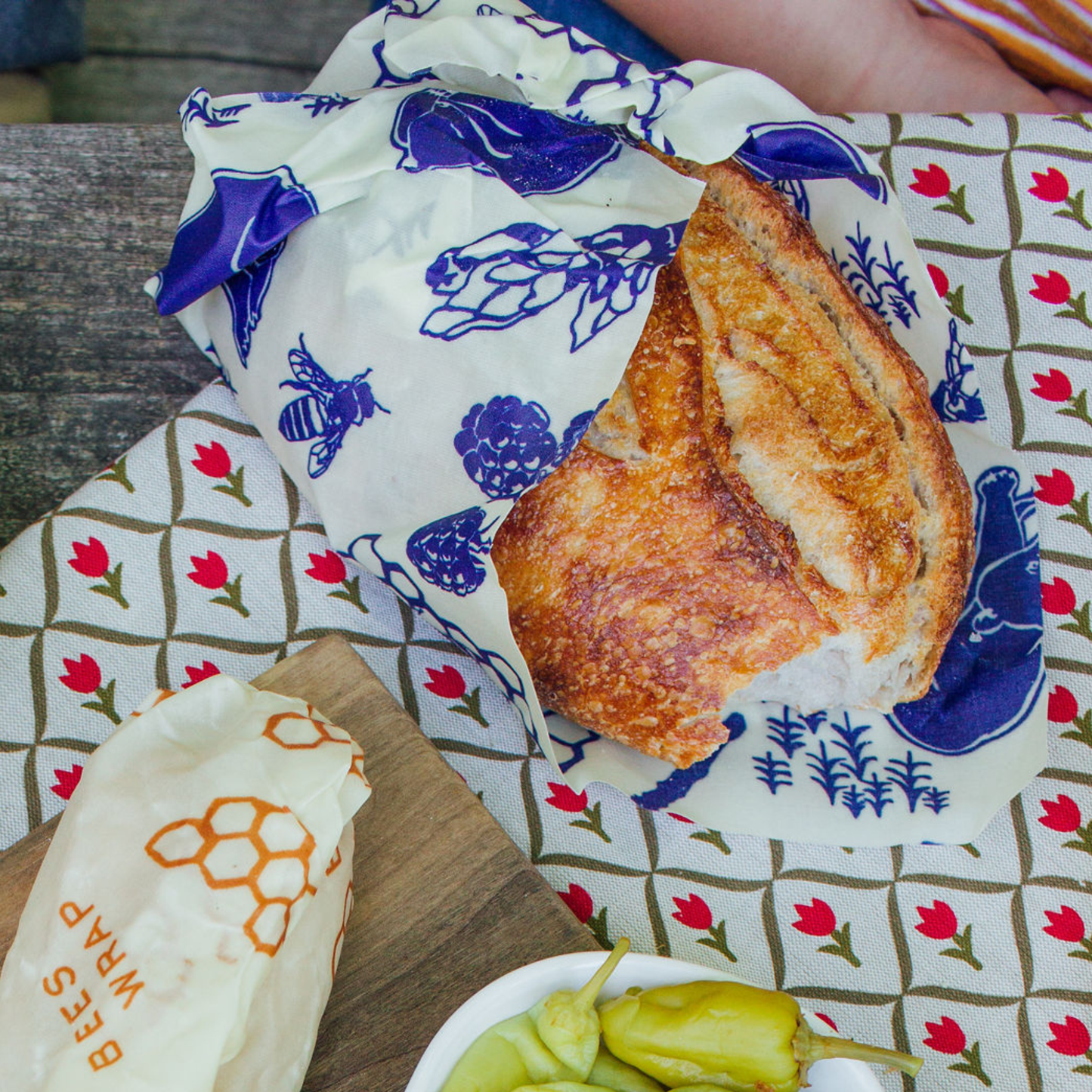 New! Bread Wrap - Bees & Bears Print