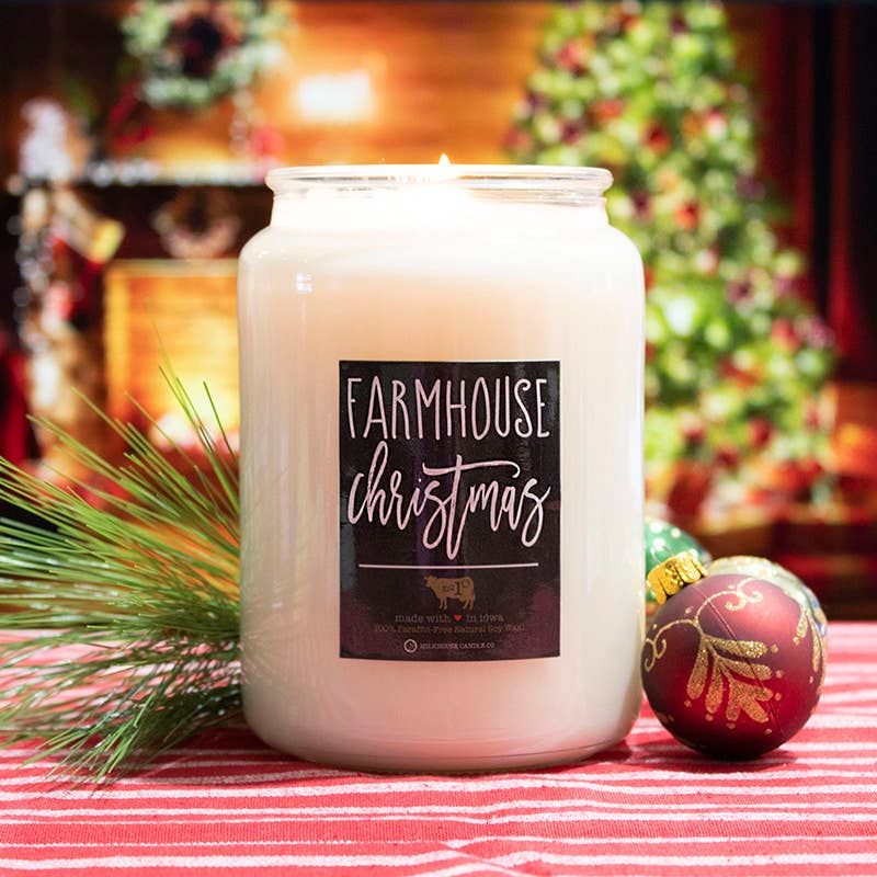 26 oz Farmhouse Jar Christmas Candle: Farmhouse Christmas